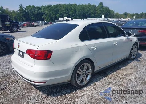 2017 Volkswagen Jetta Gli z USA, uszkodzony, nr VIN 3VW5T7AJ0HM402748